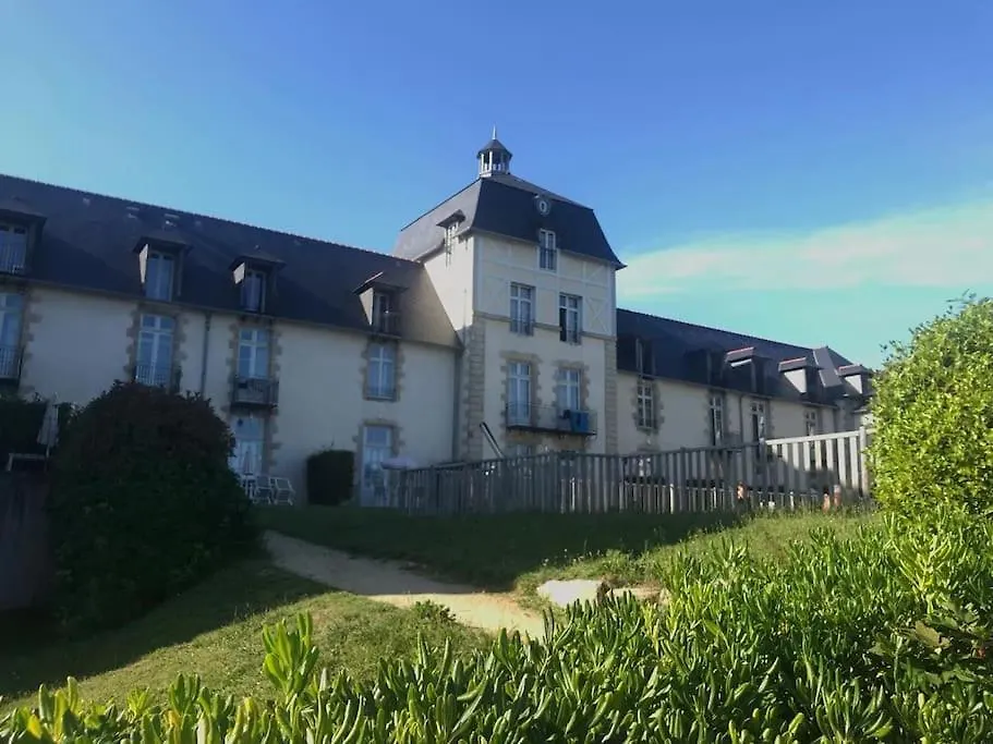 Appt A Baden Au Chateau De Kergonano Meriadec  Apartment Meriadec (Brittany)